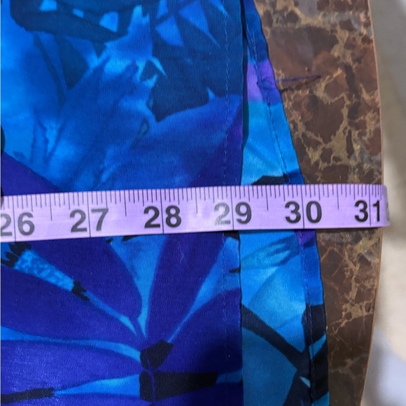 Blue Floral Button-Up Blouse - Picture 10 of 10